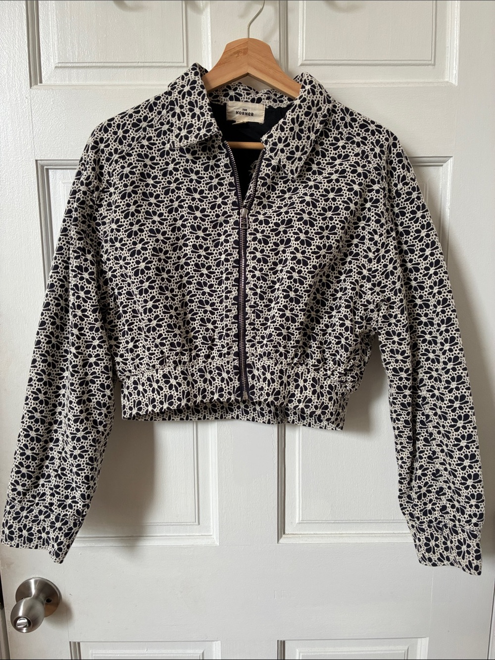 The Korner Cropped Zip Jacket